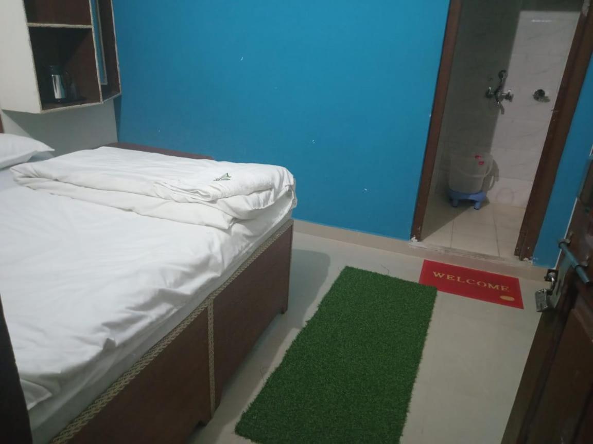 Rishikesh Prithvi Yatra Hotel And Kedarnath Ngoại thất bức ảnh